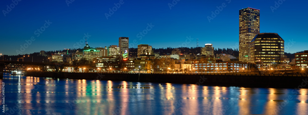 Portland, Oregon at twilight