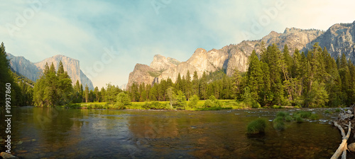 Yosemite Valley panorama photo