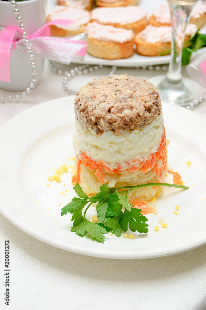Layered vegetable salad Layered vegetable salad