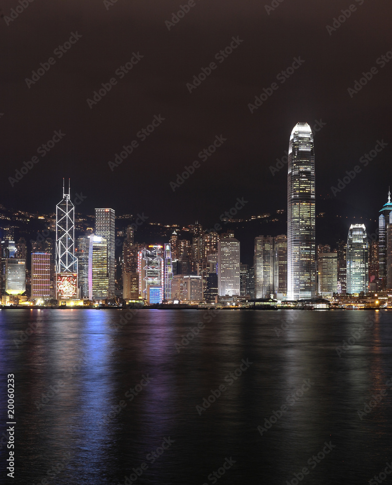Fototapeta premium Panoramę Hongkongu w nocy