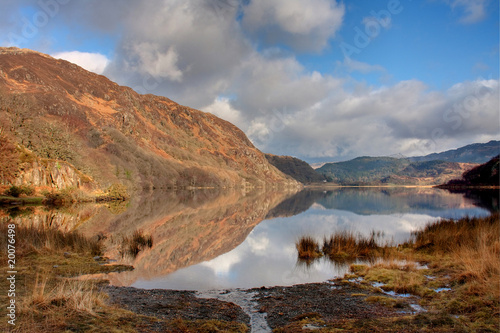 Llyn Dinas reflections