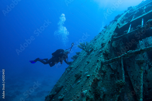 Wallpaper Mural Scuba Diver around Wreck Torontodigital.ca