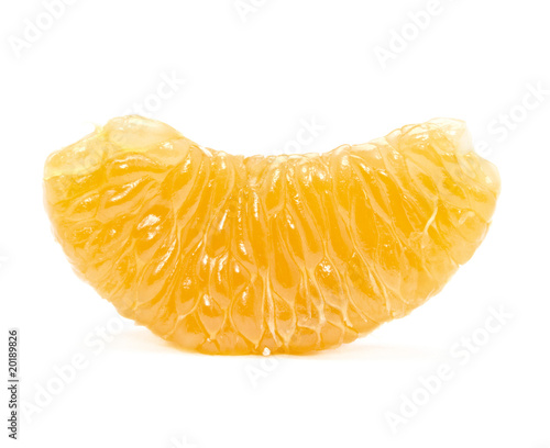 Tapety artystyczne Orange segment isolated on the white background