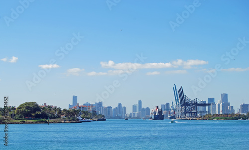 Fisher Island-Port of Miami-and Miami Skyline © Wimbledon