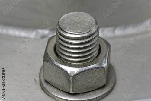 Mutter mit Schraube