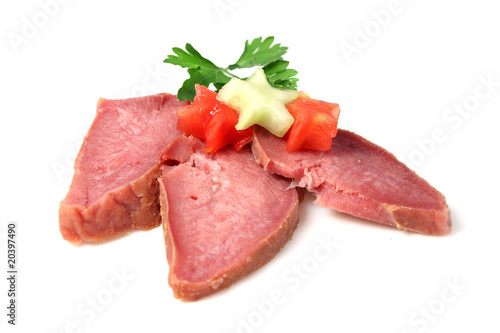 Smoked tongue with decor of vegetables
