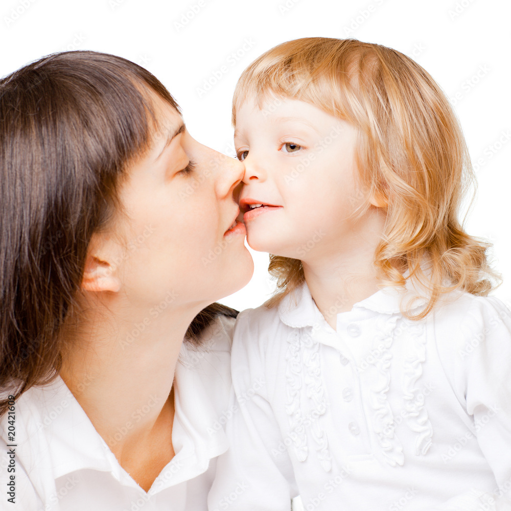 Little girl with mom