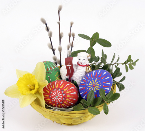 The yellow Easter basket with lamb and eggs