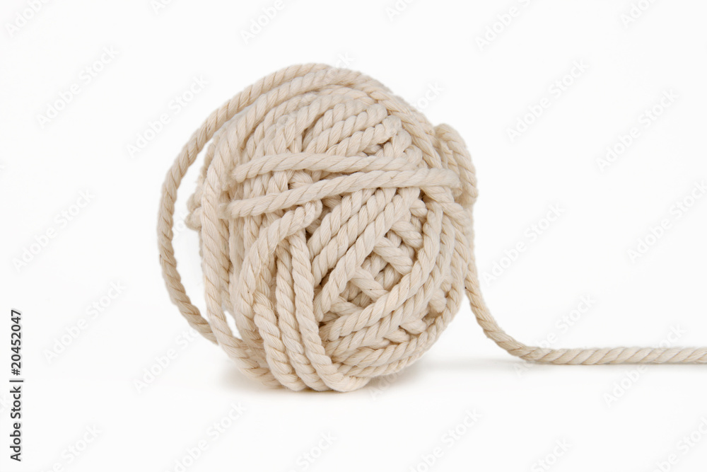 corde sur fond blanc
