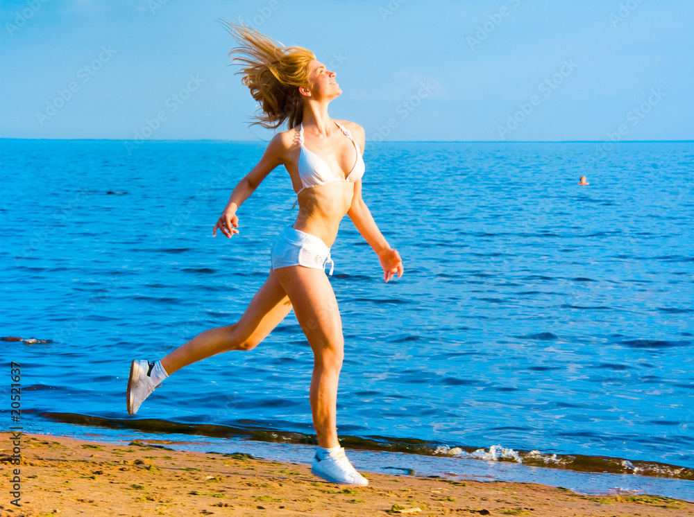 Naklejka premium Girl summer sport