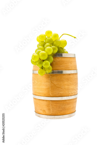 keg and a bunch of white grapes