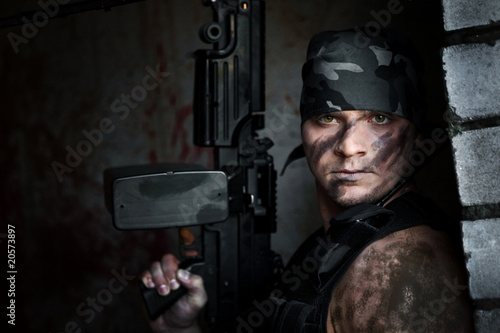 Obraz na plátně Powerful mercenary