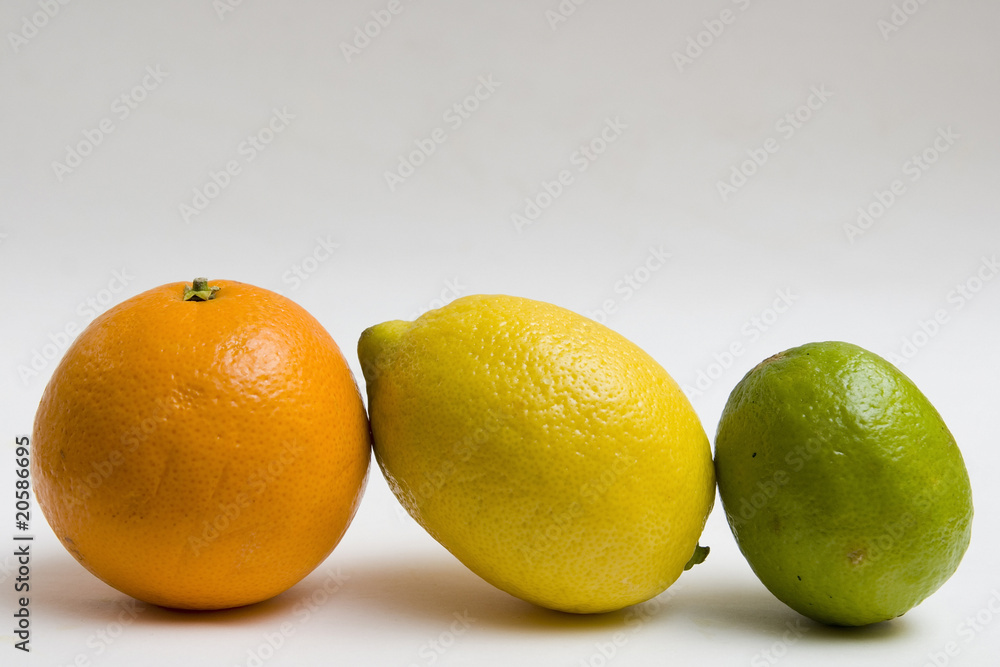 naranja, limón y lima