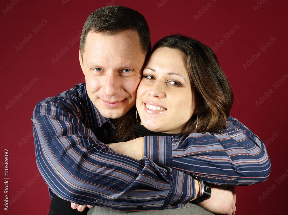 Fototapeta premium Happy couple hugging