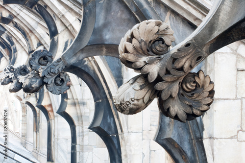 Dettagli scultorei gotici del duomo di Milano