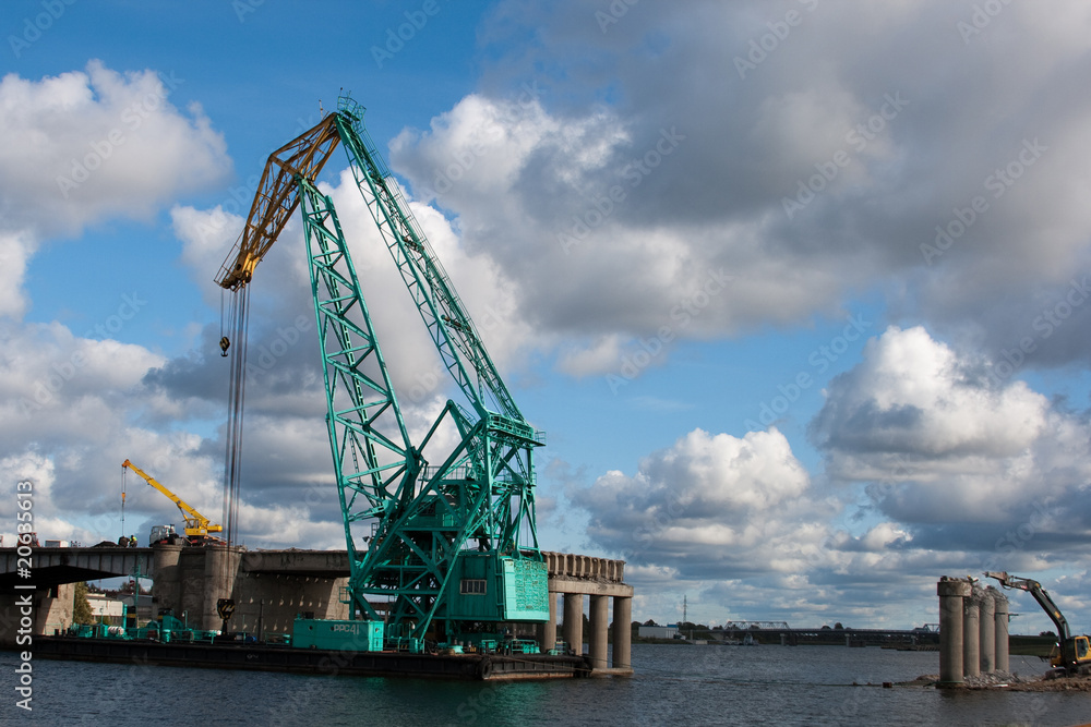Crane and built a bridge against the sky
