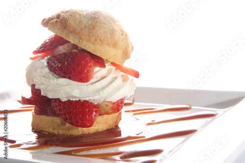 Valokuvatapetti Strawberry shortcake