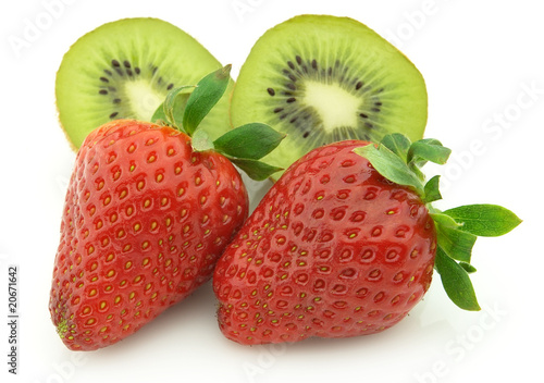 Juicy strawberry with kiwi
