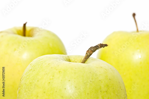 plano cerrado de manzanas amarillas
