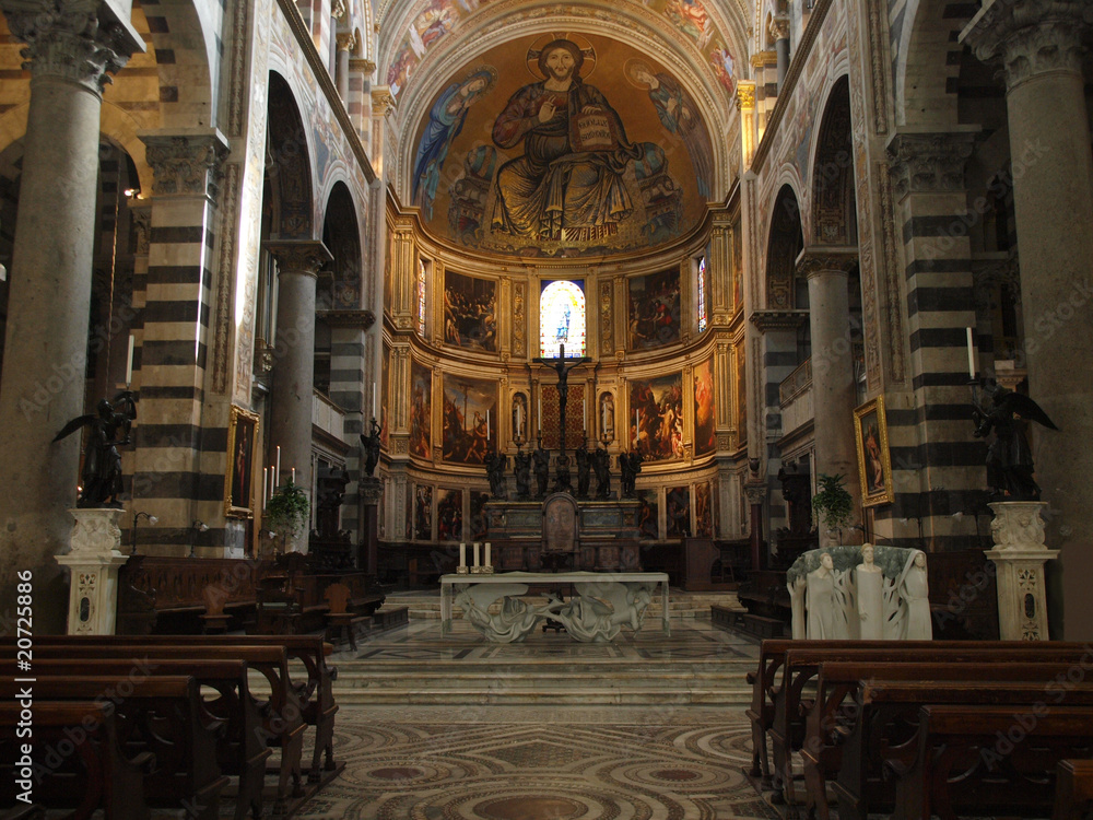 Pisa - Duomo interior. Pisa - Duomo interior.
