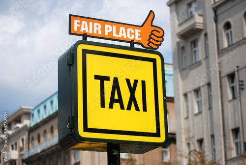 taxi!