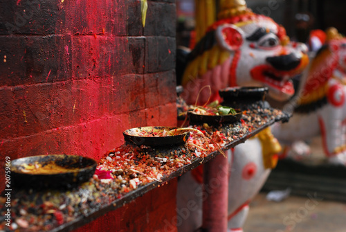 Fotografie Candleholders of hinduism and sculpture
