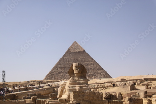 Piramide y Esfinge