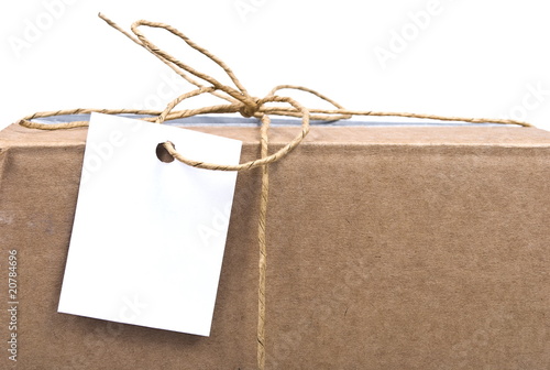 Shipping box with tag