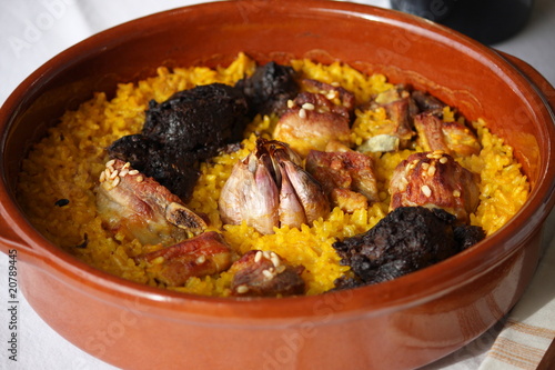Foto Típico arroz al horno de Valencia.