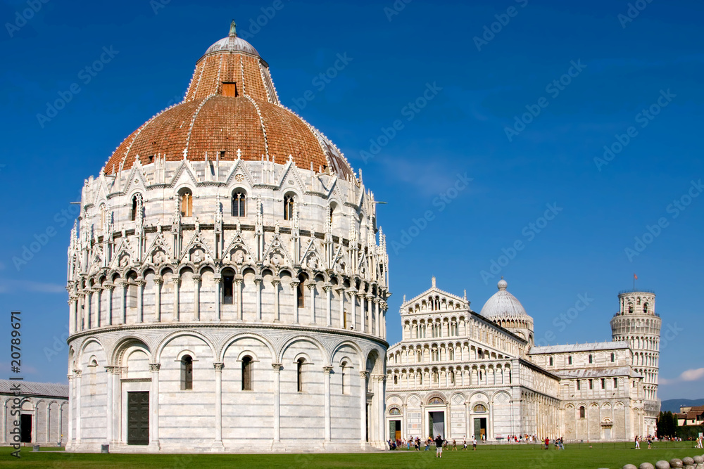 Cathedral  in  Pisa. Battistero di San Giovanni