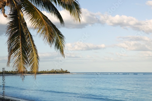 Blue tropical seascape beach in Quintana Roo Mexico, cancun © lunamarina