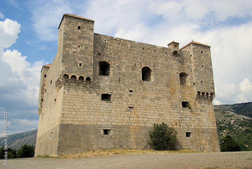 Senj 12 Senj 12