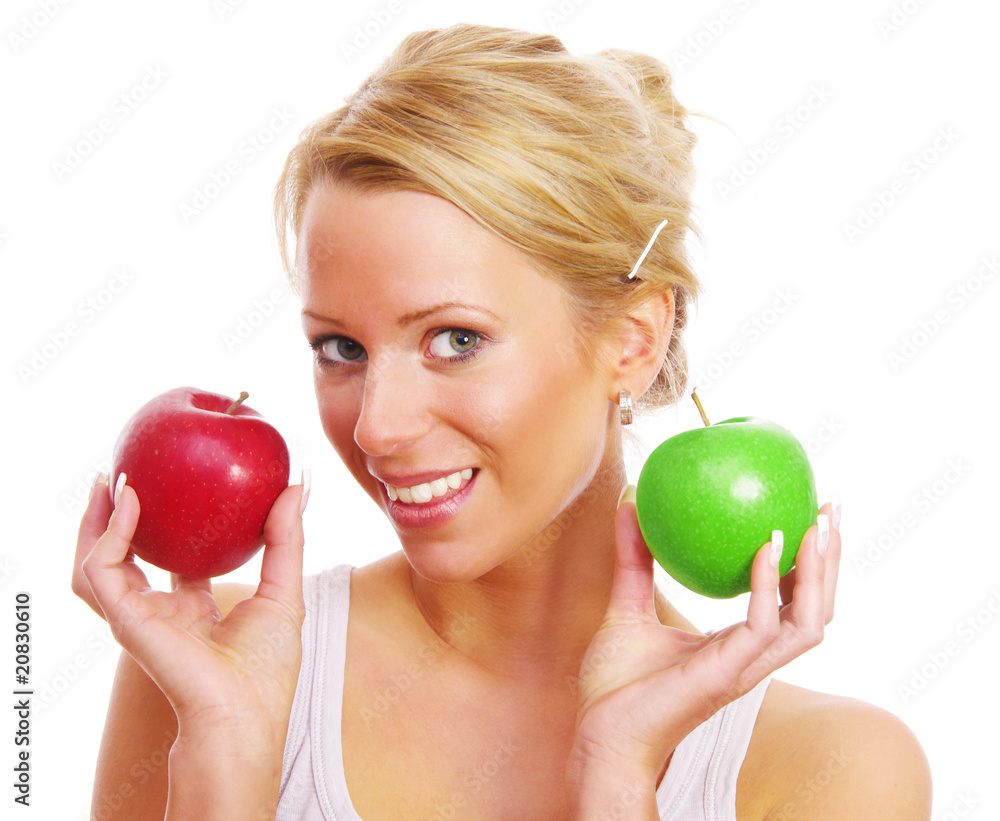 Frau mit rotem und grünem Apfel in der Hand Frau mit rotem und grünem Apfel in der Hand