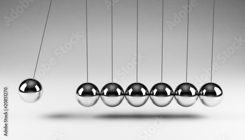 Balancing balls Newton's cradle