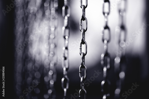 linked silver chain with selective focus and bokeh