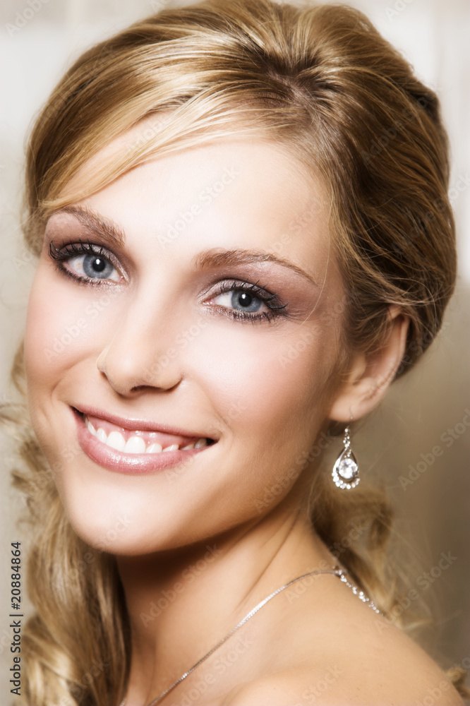 Fototapeta premium Blond Bride