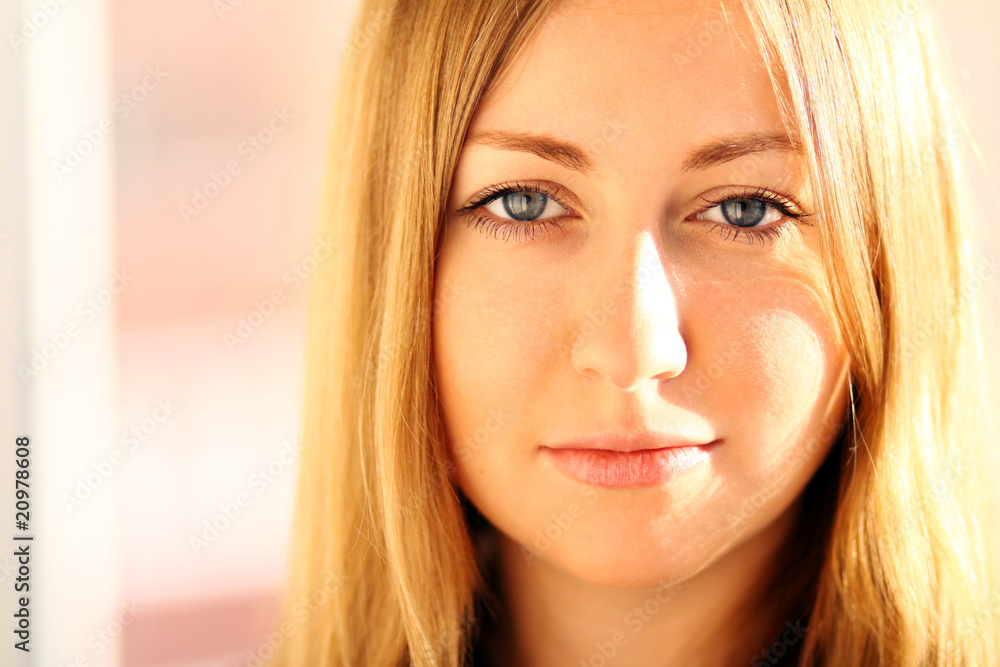 Obraz premium Portrait of young sad woman