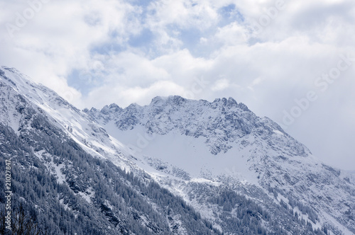 Berge im Schnee © Patrick Ciebilski