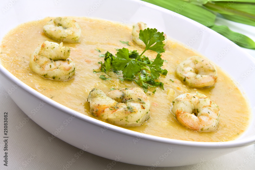 Kartoffelsuppe mit Garnelen Kartoffelsuppe mit Garnelen