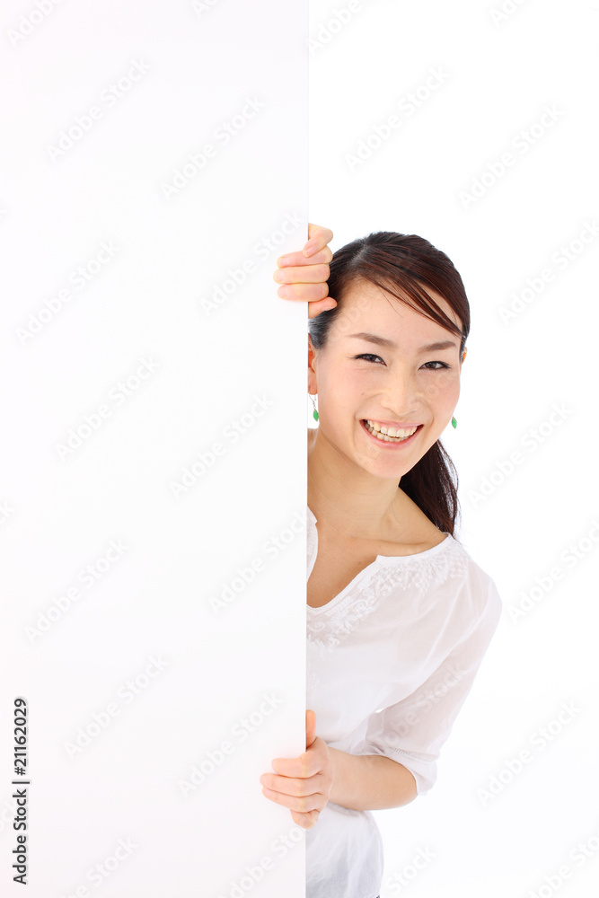 メッセージボードを持つ女性 メッセージボードを持つ女性