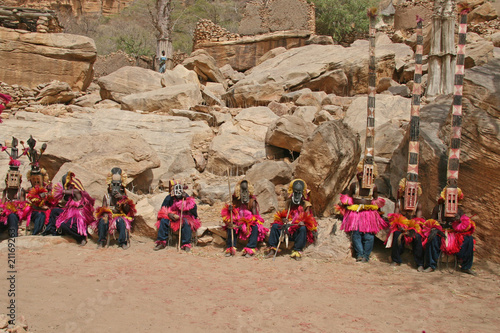 les danseurs de sangha