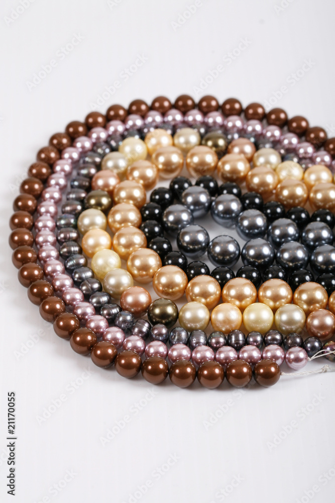 pearls pearls