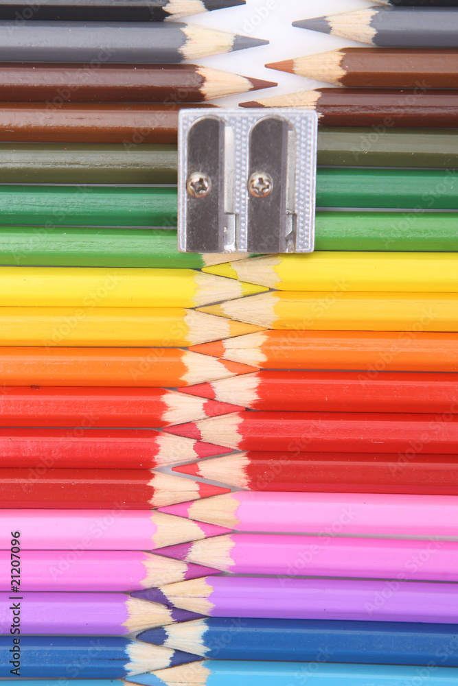 Colored pencil zipper