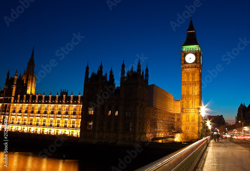 Night shot of the Big Ben in London