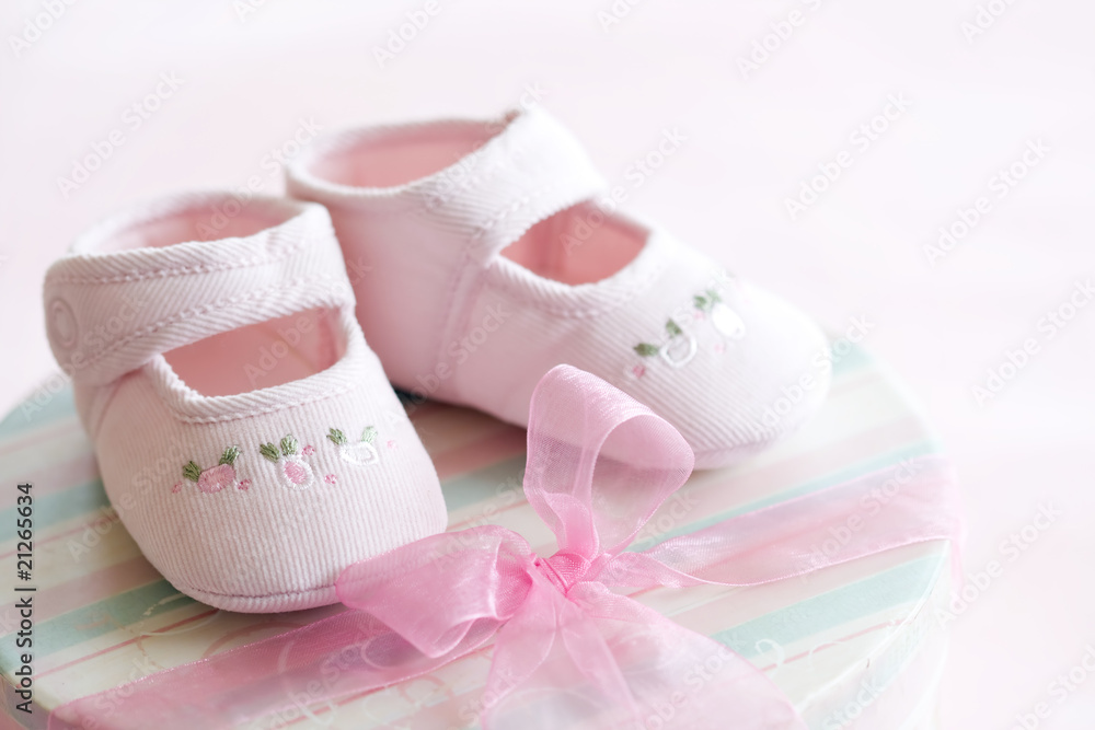 Pink baby shoes Pink baby shoes