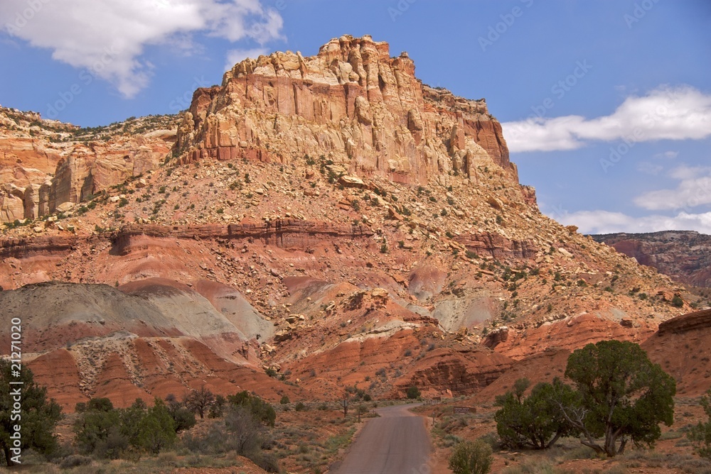 Road winding past the reefs of Capitol Reef National Park
