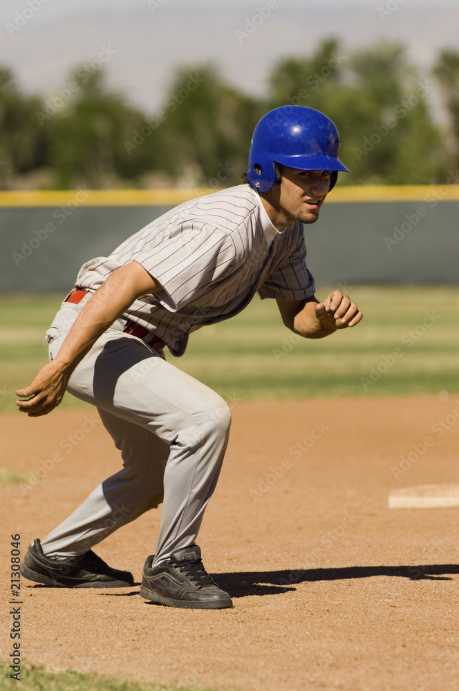 baseball player running