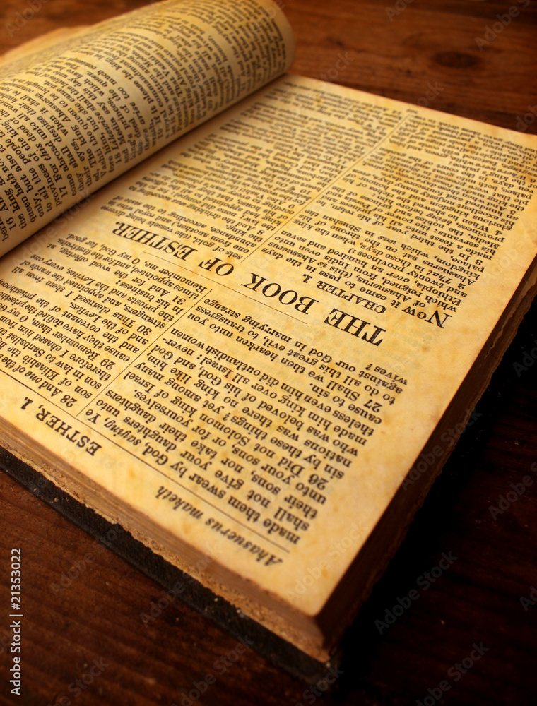 Fototapeta premium Holy bible