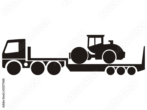 Tiefladertransport Sattelzug