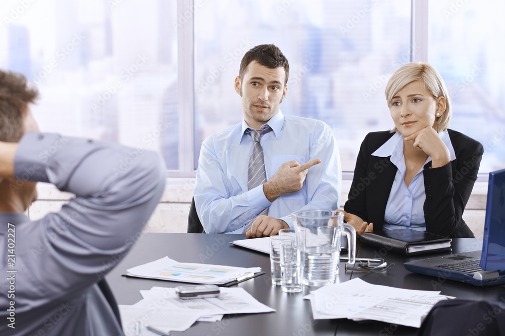 Businesspeople in discussion Businesspeople in discussion